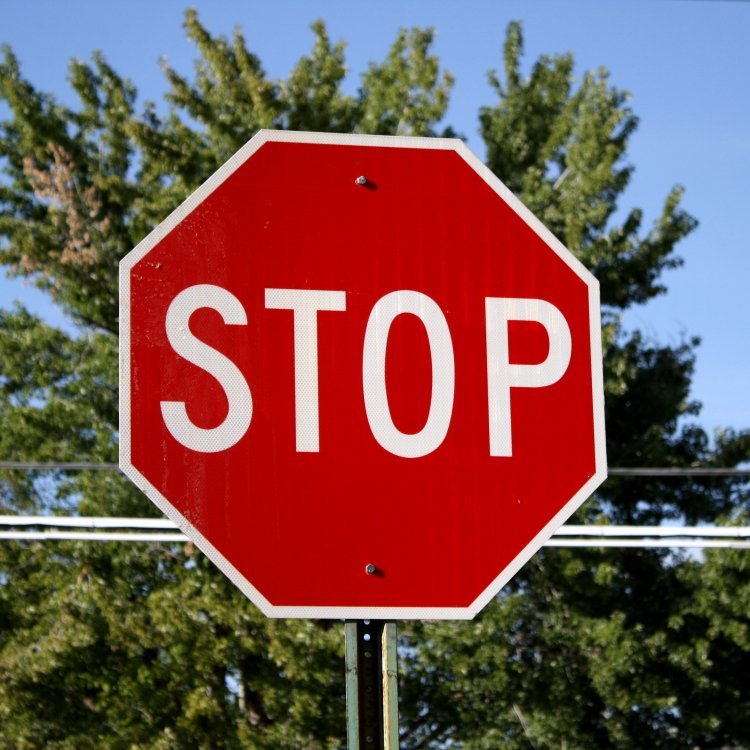 0- stop_sign.jpg