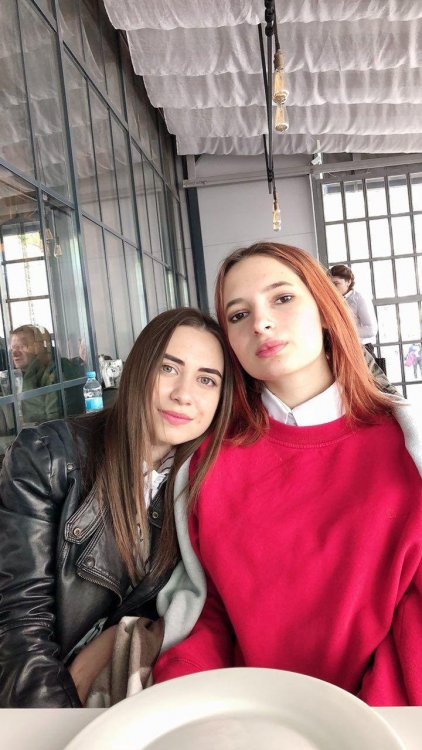 EBdTch1XYAcop2z (1).jpeg