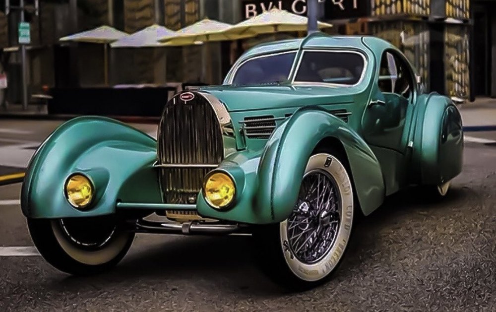 Bugatti-Aerolithe.thumb.jpg.c63b5da8a76f3c8b601b3e445efb0f46.jpg