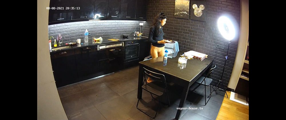 bandicam 2021-08-08 18-35-44-414.jpg