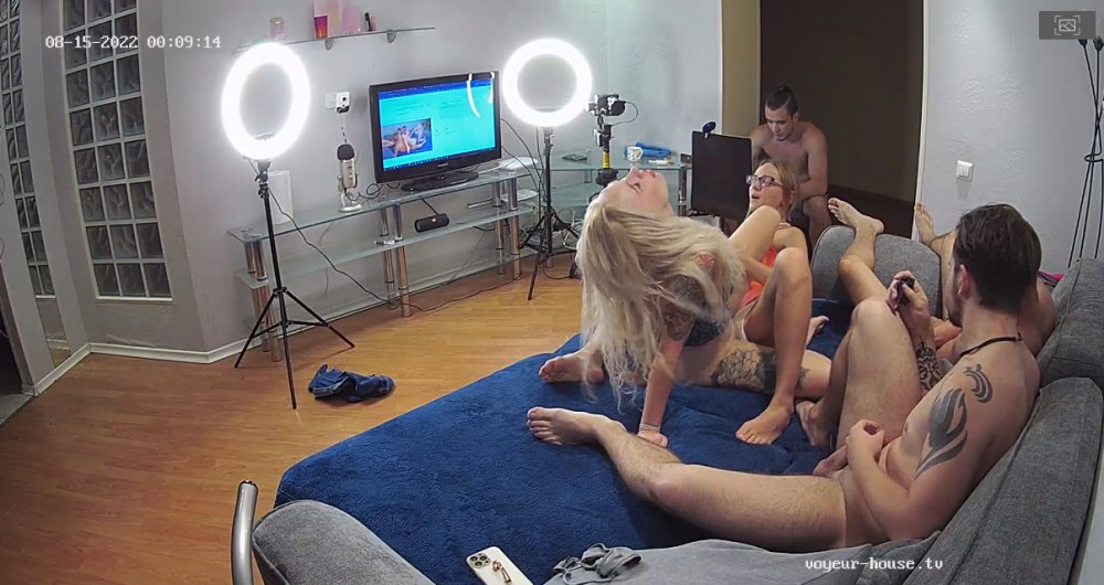 bandicam 2022-08-15 03-48-58-165.jpg