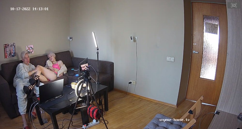 bandicam 2022-10-18 01-49-52-943.jpg