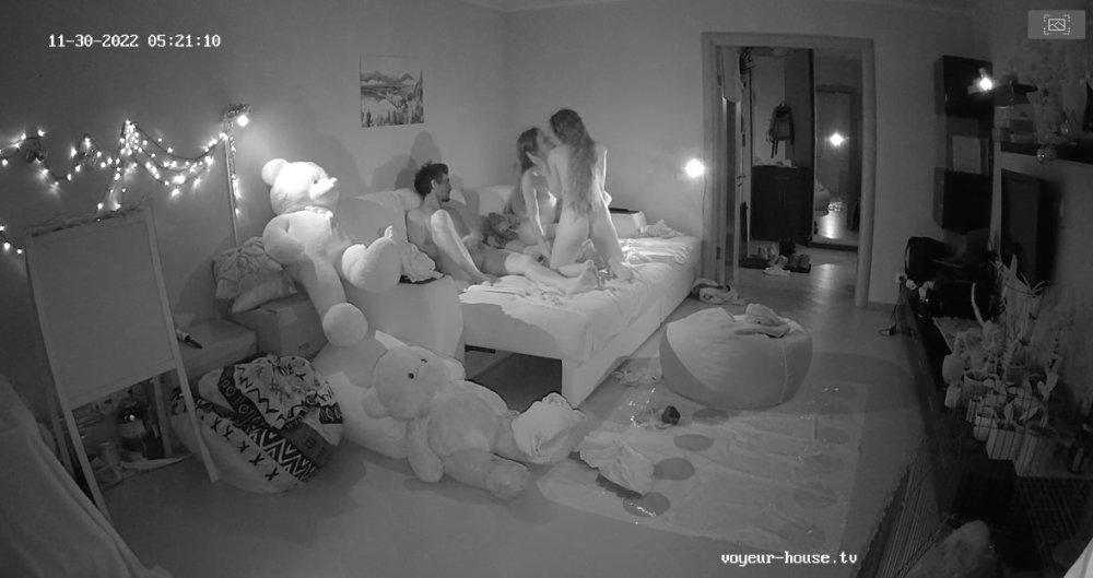 bandicam 2022-11-29 23-21-25-963.jpg