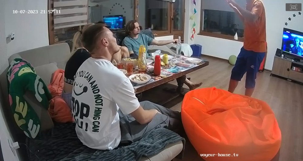 bandicam 2023-10-08 00-12-22-031.jpg