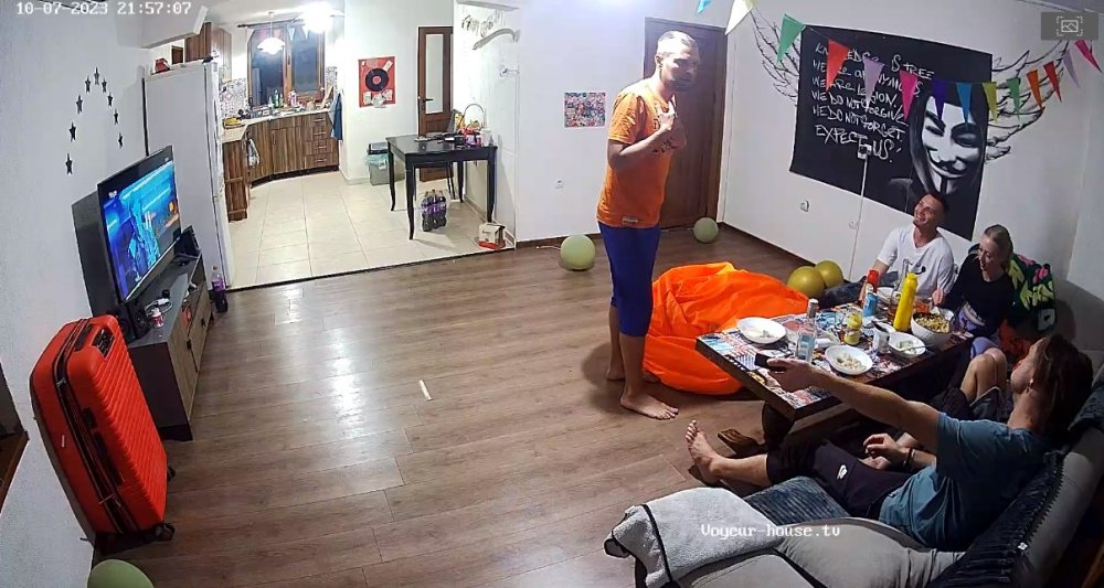 bandicam 2023-10-08 00-12-28-578.jpg