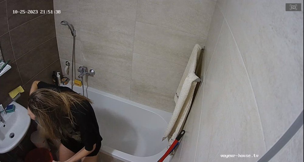 bandicam 2023-10-26 14-01-54-400.jpg