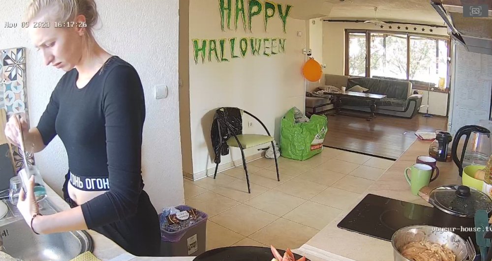 bandicam 2023-11-10 07-29-35-928.jpg