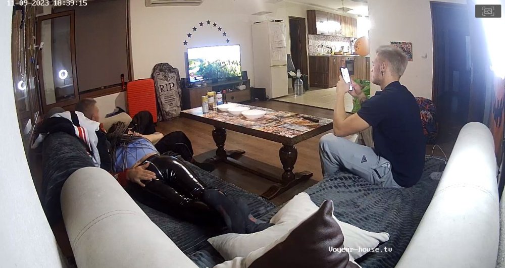 bandicam 2023-11-10 07-32-44-878.jpg