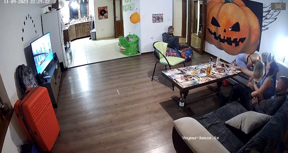 bandicam 2023-11-10 07-42-48-762.jpg