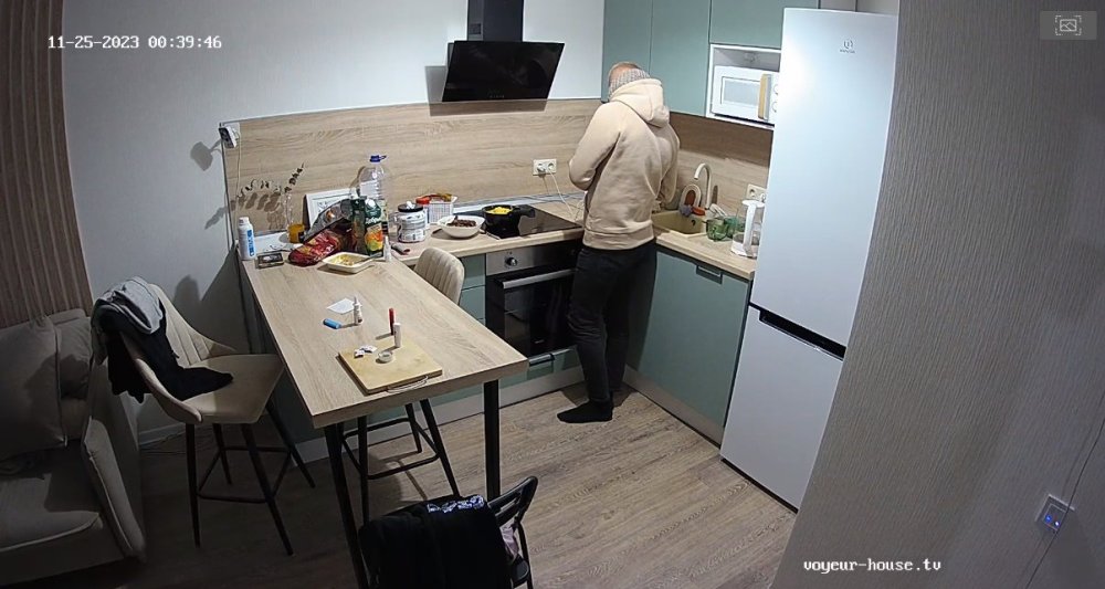 bandicam 2023-11-24 22-02-02-166.jpg