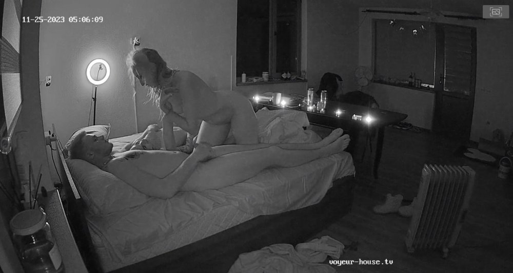 bandicam 2023-11-25 01-28-12-449.jpg