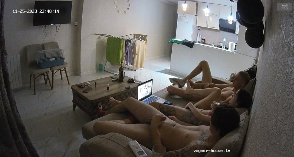 bandicam 2023-11-25 19-05-24-652.jpg