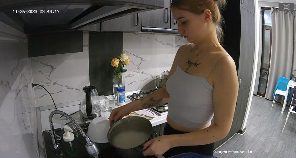 bandicam 2023-11-27 01-31-47-944.jpg