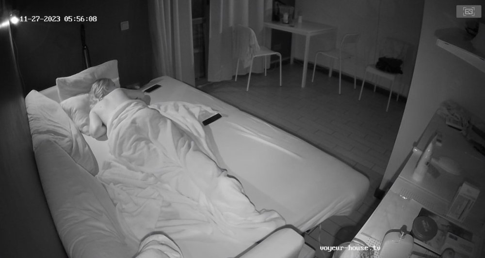 bandicam 2023-11-27 01-36-15-877.jpg