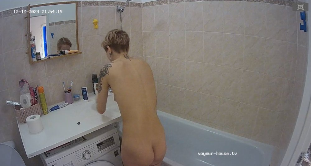 bandicam 2023-12-13 05-56-48-495.jpg