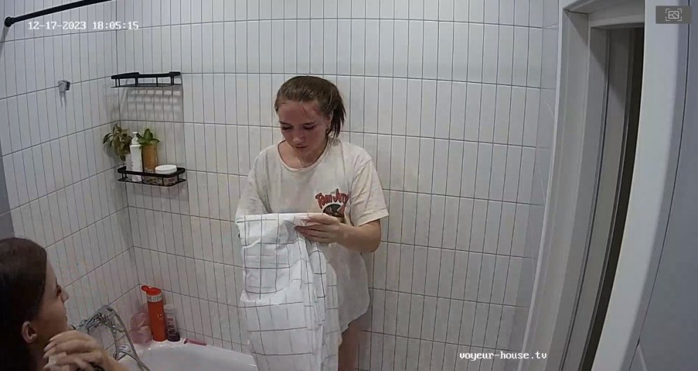 bandicam 2023-12-18 00-43-17-074.jpg