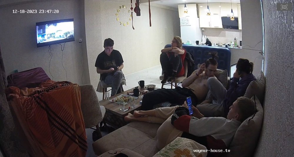 bandicam 2023-12-19 10-34-37-204.jpg