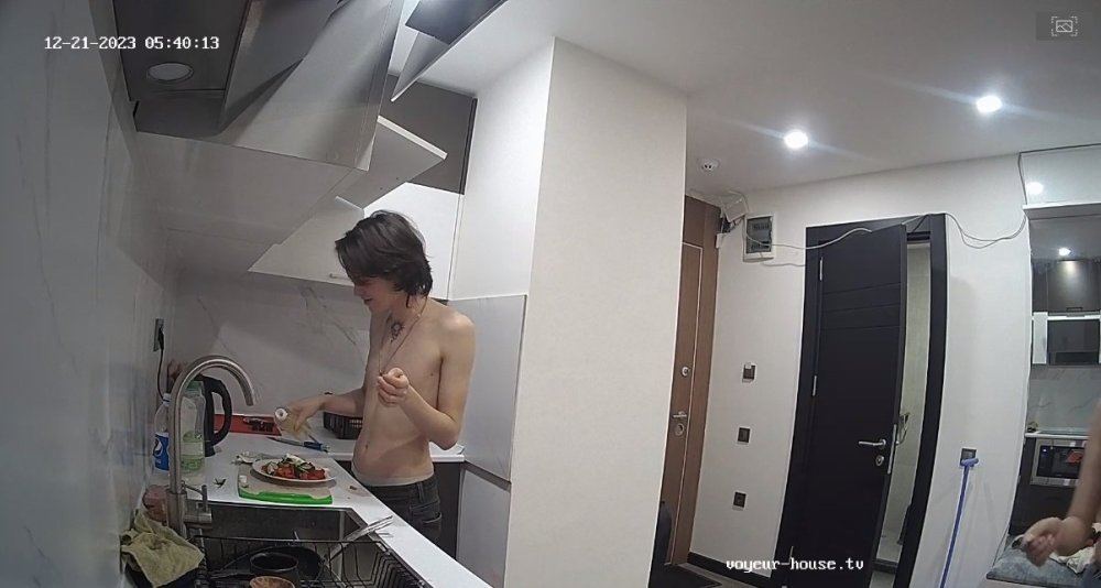 bandicam 2023-12-21 01-56-26-914.jpg