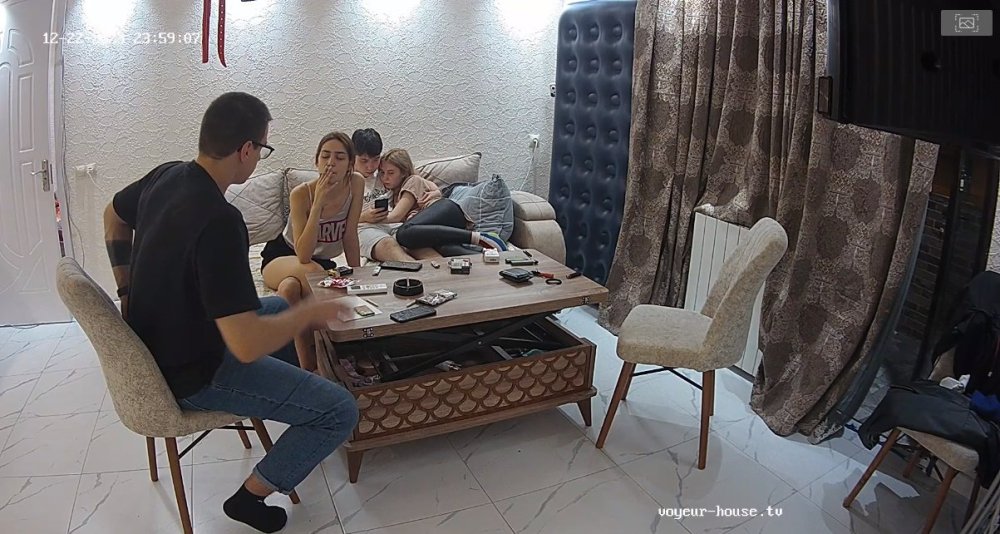 bandicam 2023-12-22 22-53-51-788.jpg