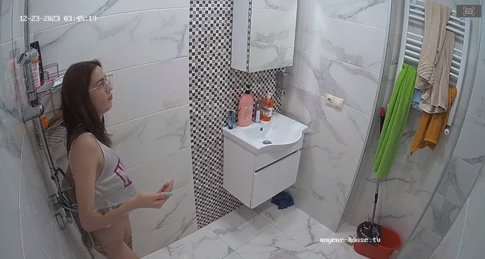 bandicam 2023-12-22 23-00-41-025.jpg