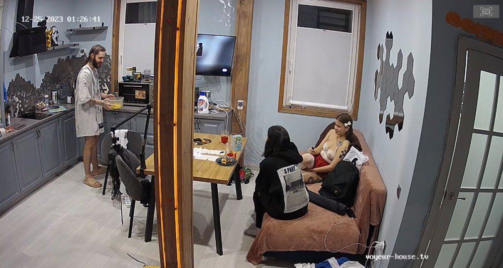 bandicam 2023-12-25 09-50-56-854.jpg