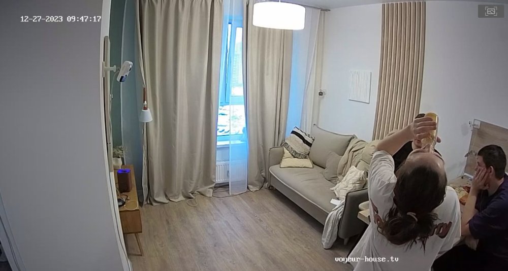 bandicam 2023-12-27 03-30-26-921.jpg