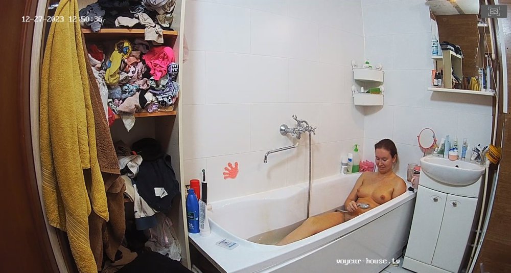 bandicam 2023-12-28 00-24-46-162.jpg