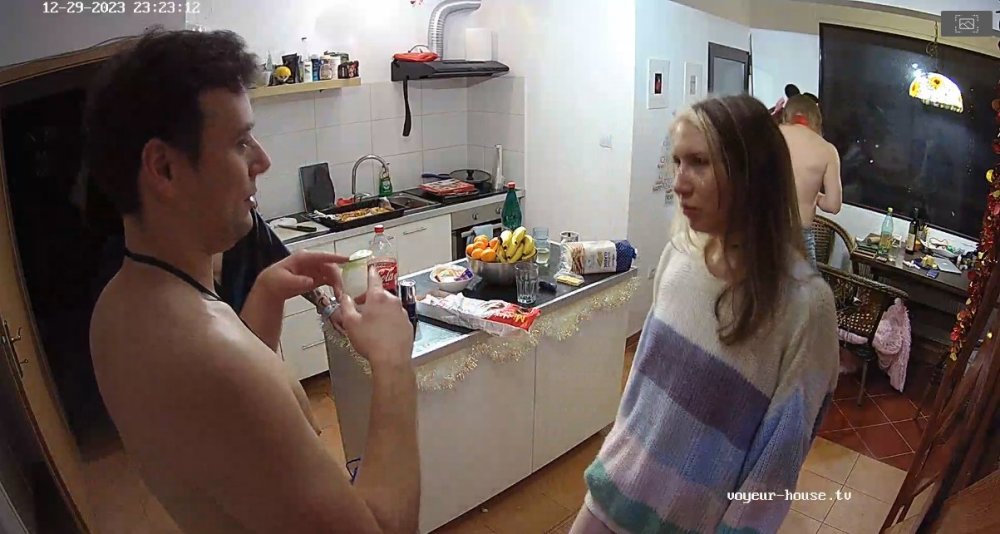 bandicam 2023-12-30 02-06-05-605.jpg