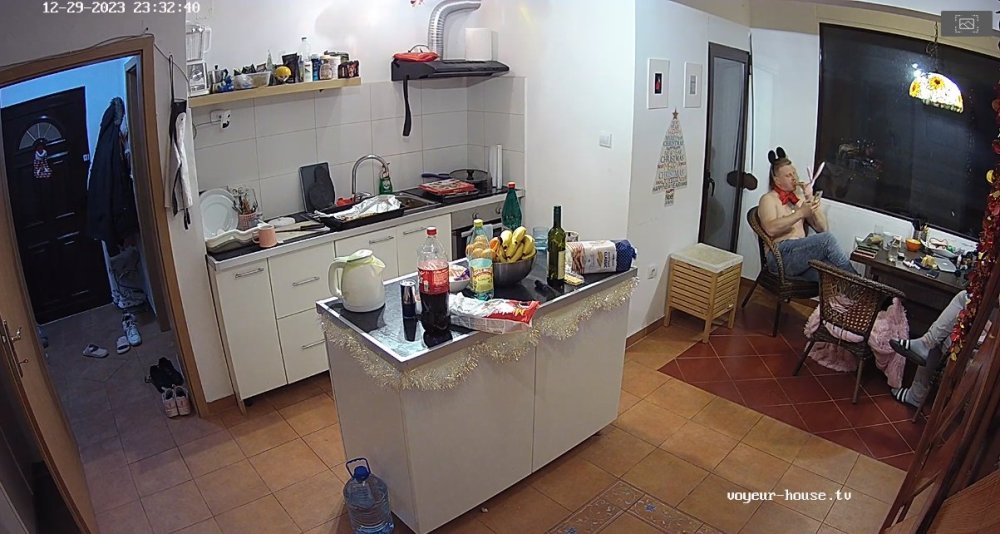 bandicam 2023-12-30 02-08-48-444.jpg