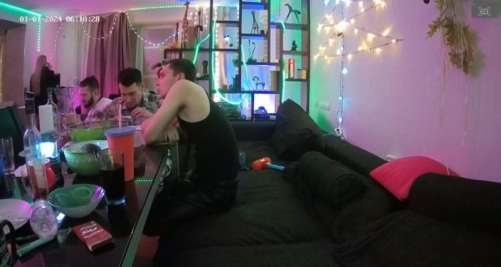 bandicam 2023-12-31 23-42-13-857.jpg