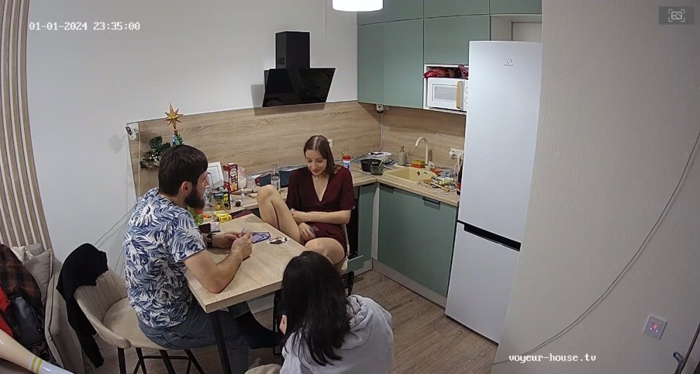 bandicam 2024-01-01 18-04-32-746.jpg