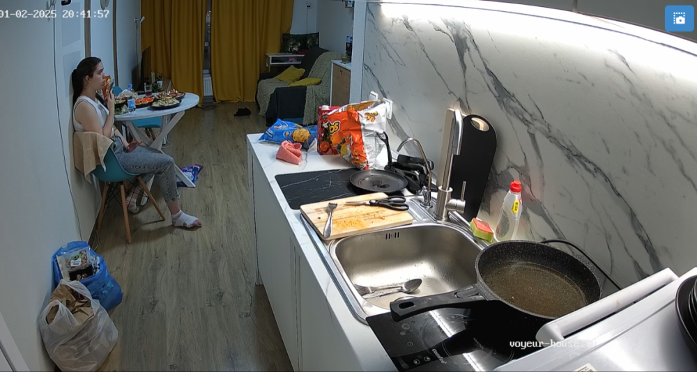 bandicam 2025-01-02 21-38-50-351.png